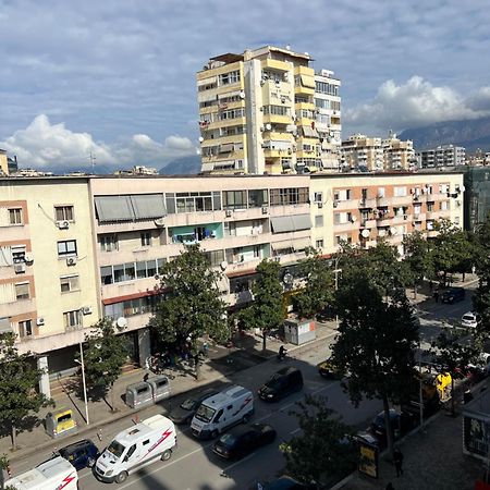 טיראנה Skanderbeg View Apartments מראה חיצוני תמונה