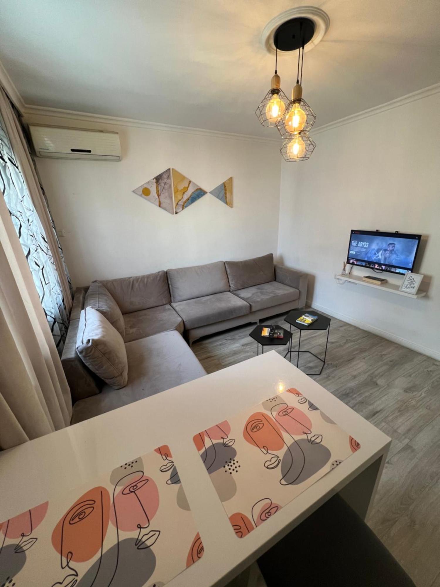 טיראנה Skanderbeg View Apartments מראה חיצוני תמונה