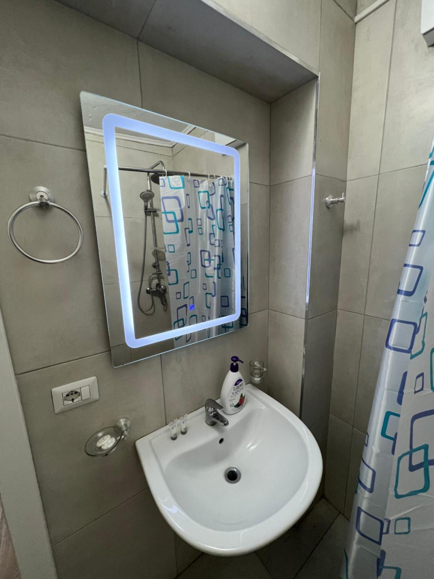 טיראנה Skanderbeg View Apartments מראה חיצוני תמונה