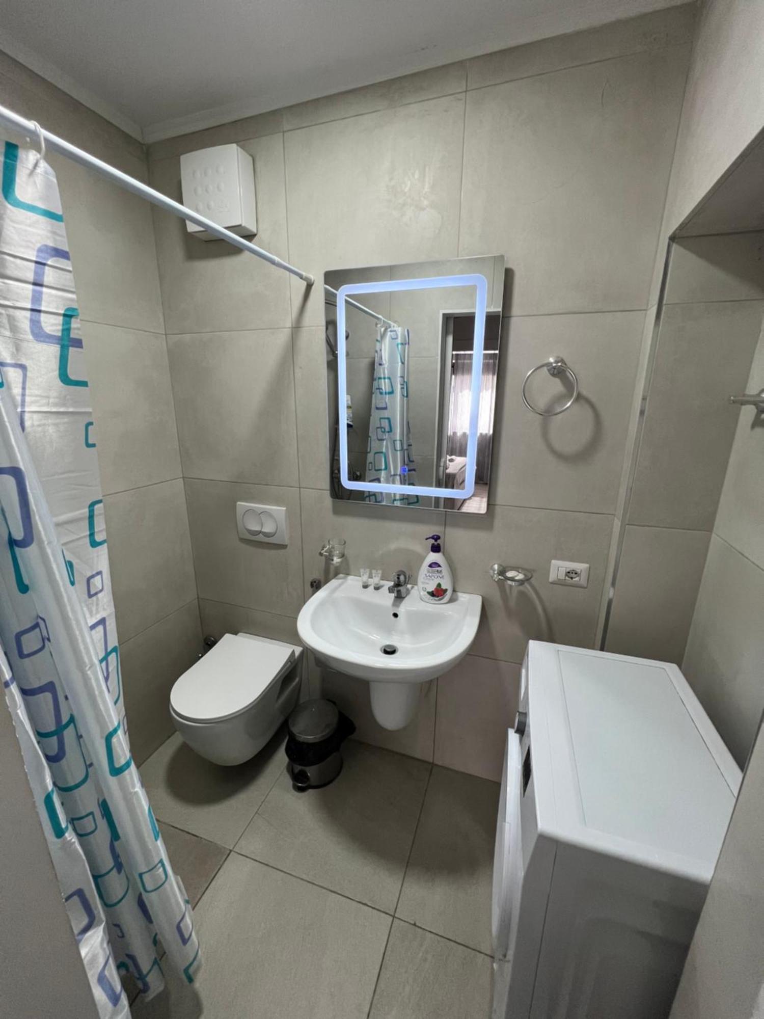 טיראנה Skanderbeg View Apartments מראה חיצוני תמונה
